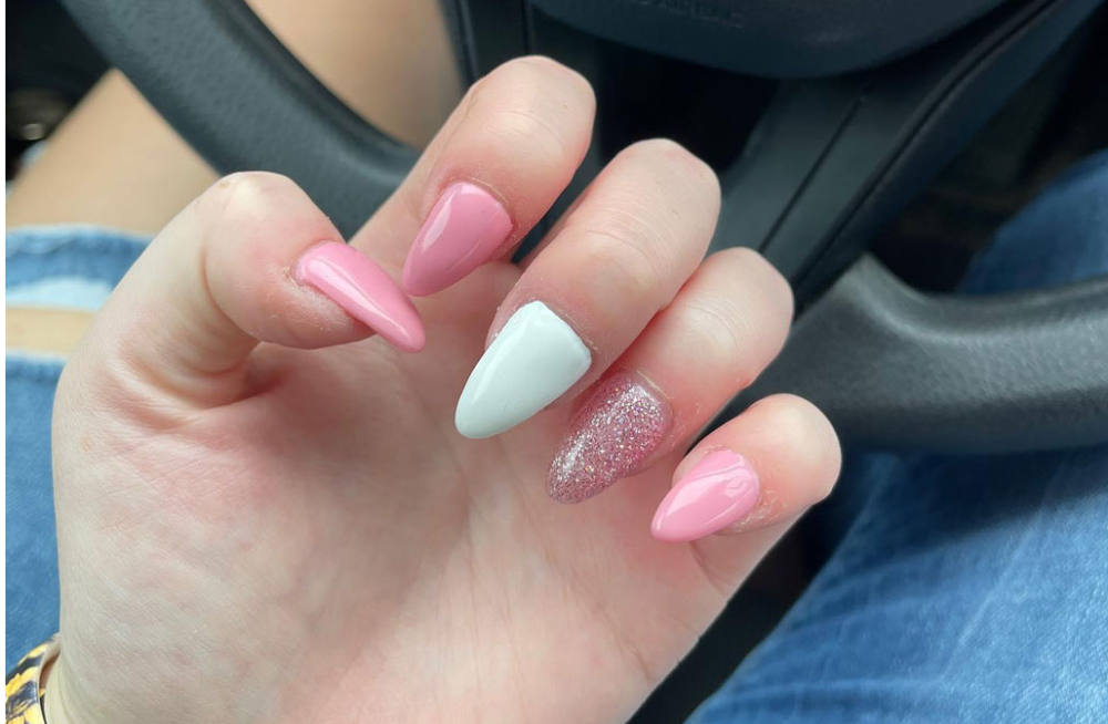 professional-nails-extensions-at-essex-junction-nail-salon-big-0