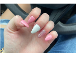 professional-nails-extensions-at-essex-junction-nail-salon-small-0