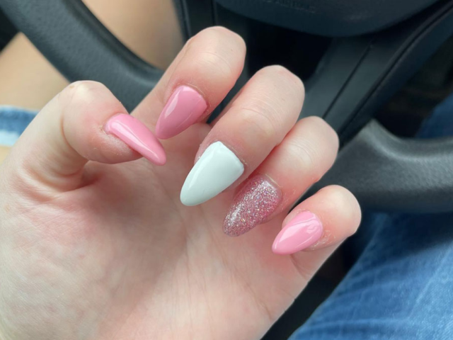 professional-nails-extensions-at-essex-junction-nail-salon