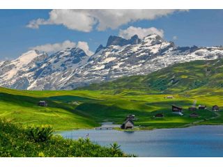 best-swiss-alpine-adventures-for-nature-and-thrill-seekers-small-0