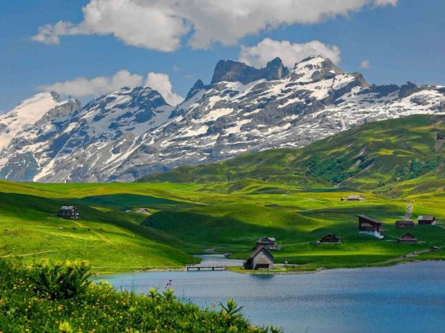 best-swiss-alpine-adventures-for-nature-and-thrill-seekers