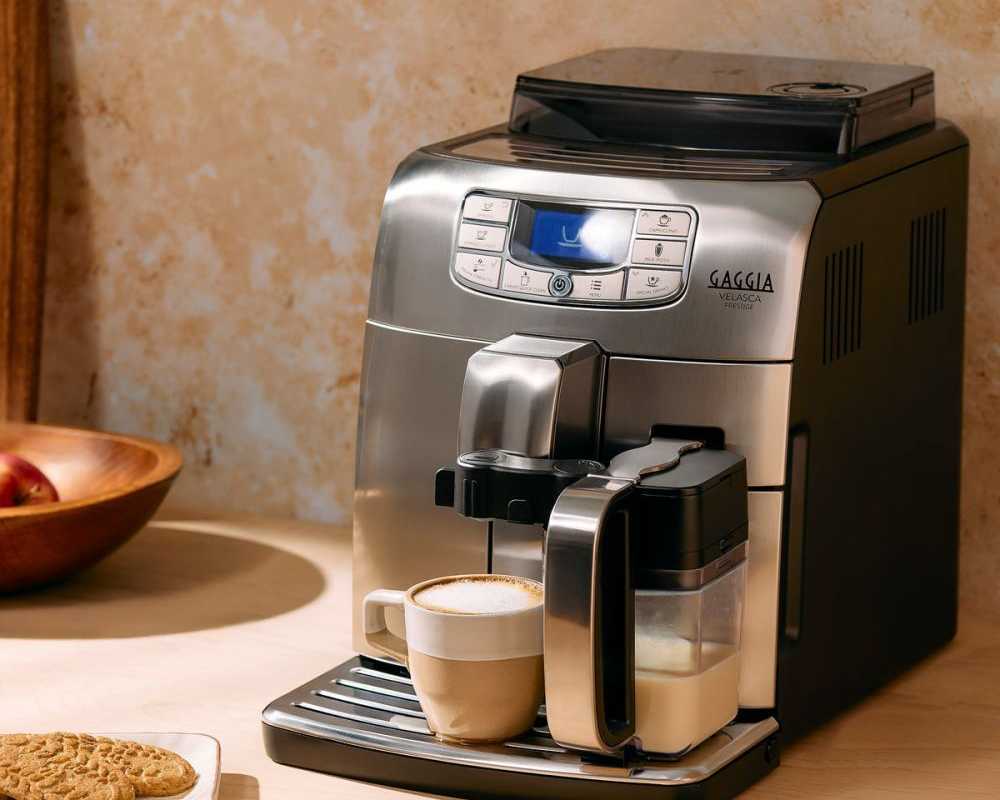 super-automatic-espresso-machine-cafe-quality-coffee