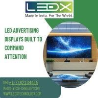 led-advertising-displays-built-to-command-attention-big-0