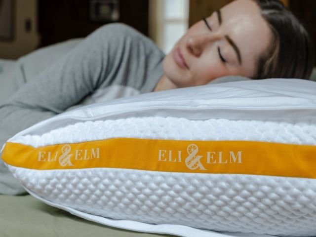 keep-your-pillow-fresh-with-a-quality-memory-foam-pillowcase