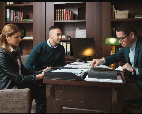 looking-for-the-best-legal-lawyers-near-you-call-now