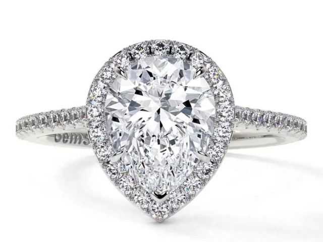 order-diamond-engagement-rings-for-women-igi-certified-halo-ring