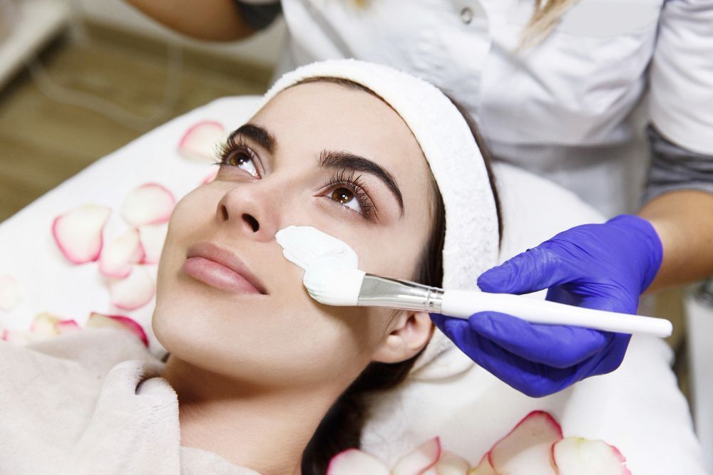 reveal-smooth-radiant-skin-with-dermaplaning-facial-los-angeles-big-2