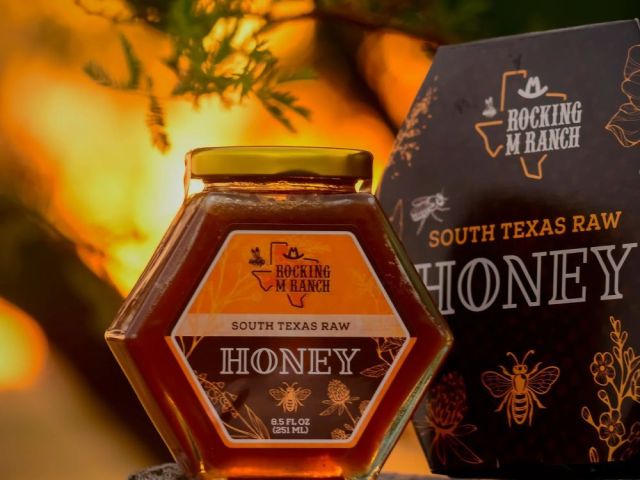 south-texas-honey-for-sale-pure-raw-sweetness-from-local-hives