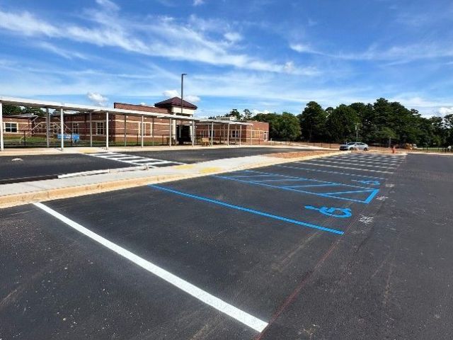 asphalt-crack-filling-greenville-sc-hlc-asphalt-sealcoating