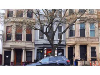 buy-a-townhouse-small-0