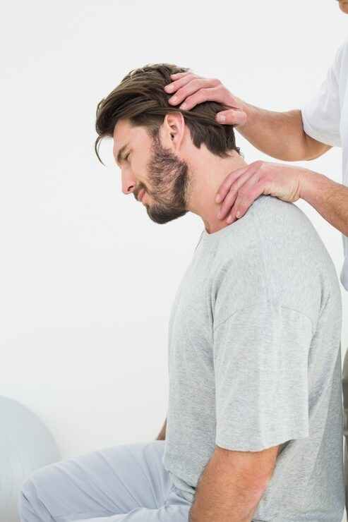 neck-pain-treatment-in-folsom-full-spectrum-therapy-big-0