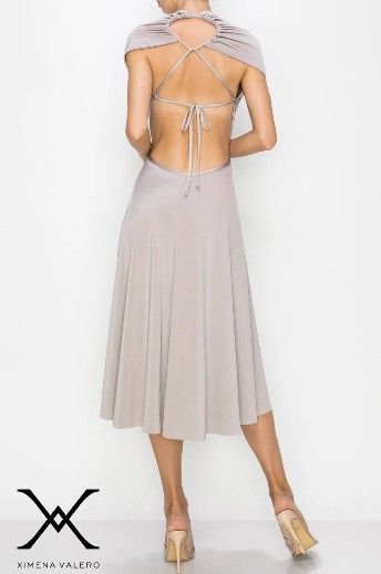 reversible-dress-styles-that-bring-versatility-to-modern-fashion-big-0