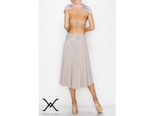 reversible-dress-styles-that-bring-versatility-to-modern-fashion-small-0
