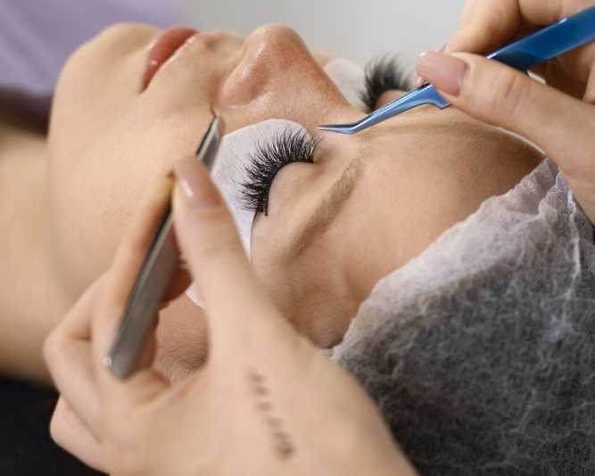 volume-lash-extensions-spring-hill