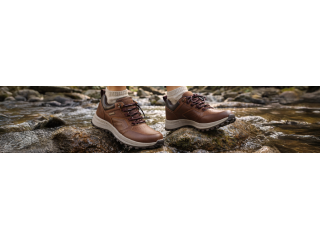 what-are-the-best-hiking-shoes-for-men-for-comfort-small-0