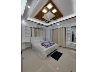fully-furnished-2bhk-in-bashundhara-short-long-stay-small-1