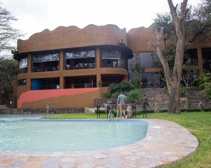 kenya-tours-for-photographers-chase-the-green-season-in-mombasa
