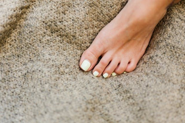 fight-stubborn-toenail-fungus-before-it-gets-worse-big-0