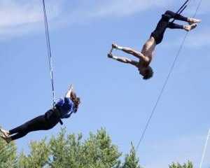 soar-high-at-camp-pillsburys-flying-trapeze-camp