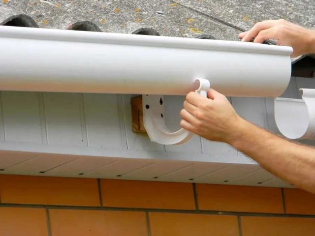 round-downspouts-granbury-tx-for-efficient-drainage