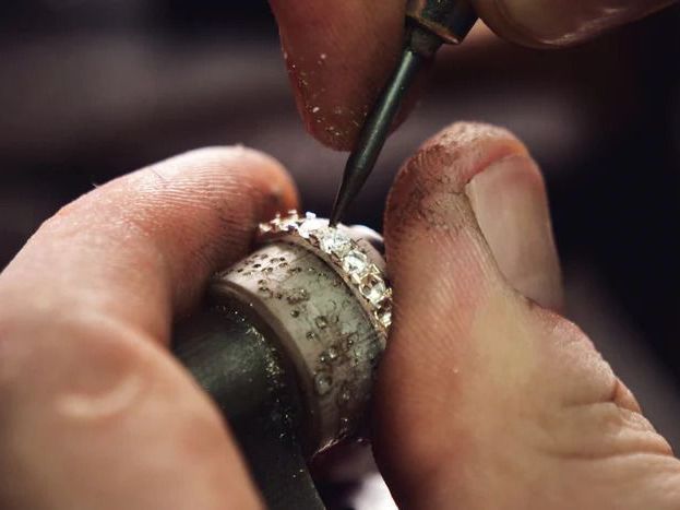 jewelry-repair-stores-near-me-arthur-groom-co