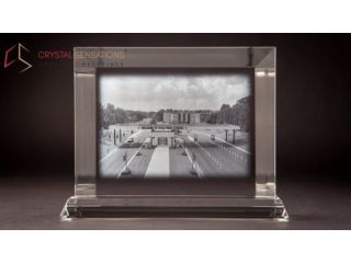 luxury-custom-crystal-trophy-for-employee-recognition-small-0