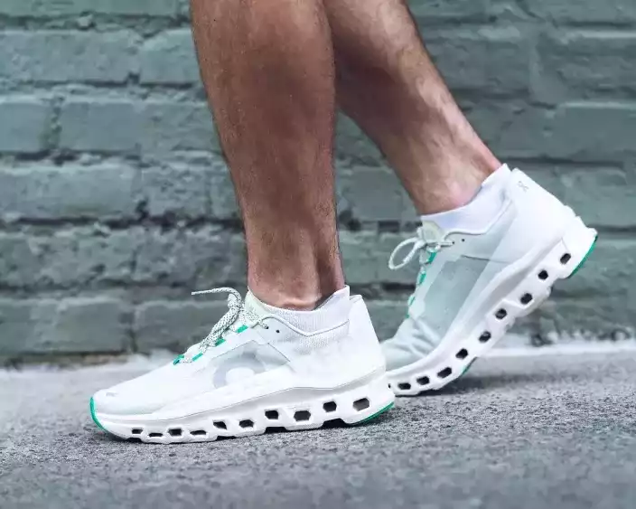 on-cloud-shoes-combining-comfort-and-performance
