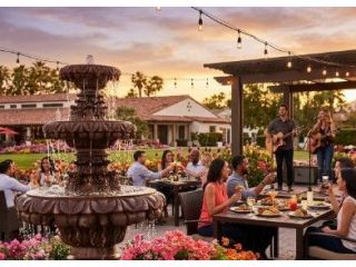 best-restaurants-with-live-music-in-oceanside-small-0