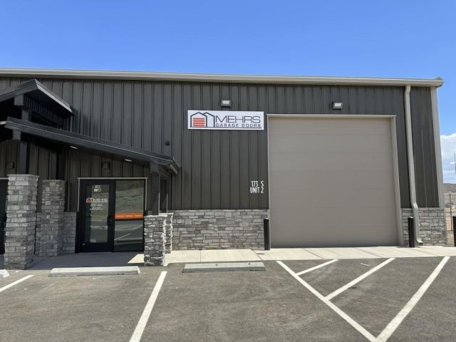 residential-garage-doors-installation-repair