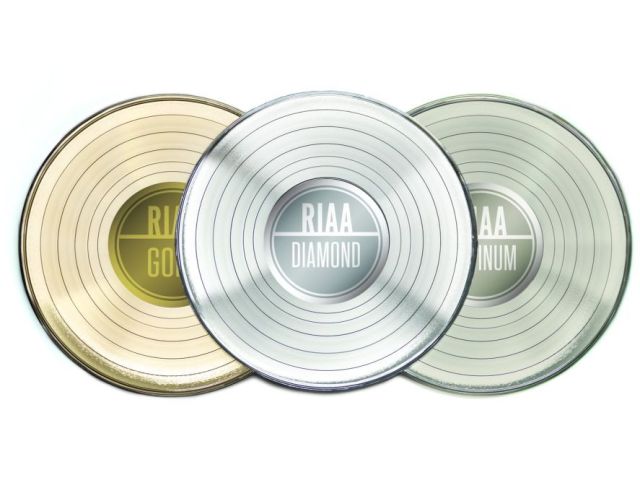 museum-quality-platinum-record-plaques-for-music-industry