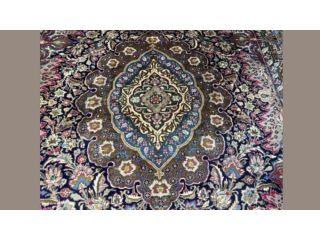 admire-the-intricate-beauty-of-pictorial-rugs-small-0