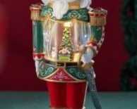 shop-elegant-musical-christmas-nutcrackers-for-luxury-gifts