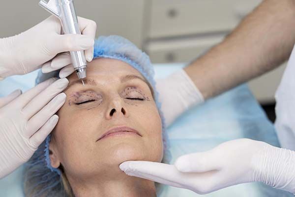 eyelid-surgery-in-richmond-va-for-brighter-youthful-eyes-big-0