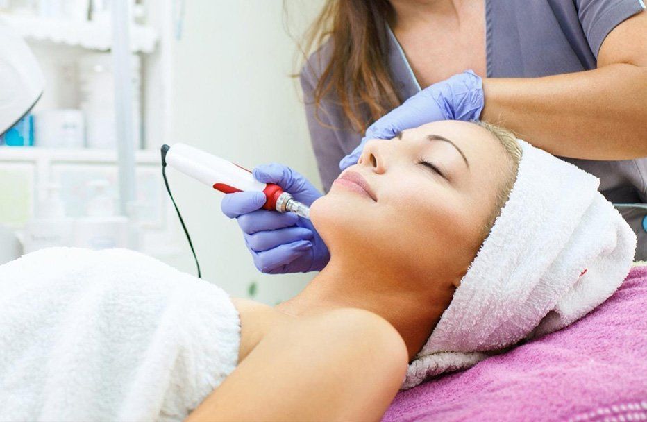 customized-microneedling-skin-treatment-for-healthier-big-0