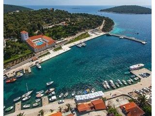 boat-tours-from-split-small-0