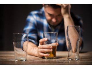 how-alcohol-affects-hearing-loss-and-balance-problems-small-0
