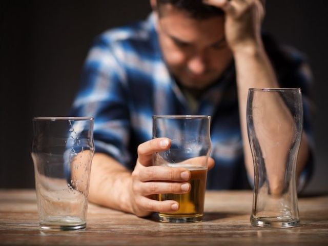 how-alcohol-affects-hearing-loss-and-balance-problems