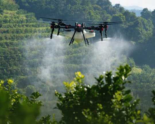 efficient-drone-spraying-for-wet-fields-cost-savings