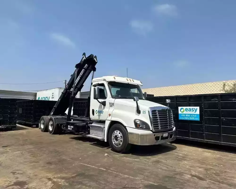 efficient-dumpster-rental-in-van-nuys-for-property-cleanups