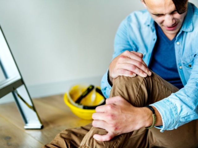 construction-injury-lawyer