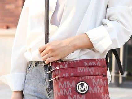 fashionable-shoulder-bags-for-everyday-style-and-convenience