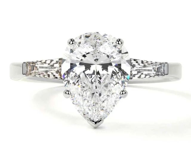 shop-lab-created-diamond-rings-pear-cut-diamond-ring