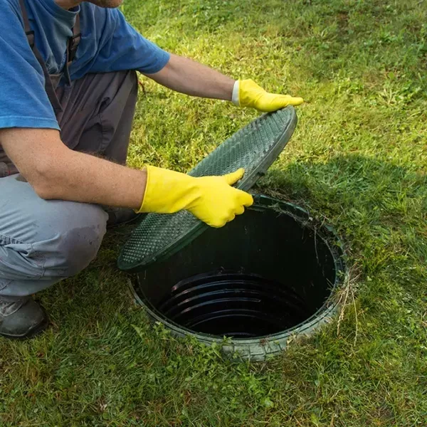 septic-tank-repairs-done-right-big-0