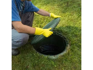 septic-tank-repairs-done-right-small-0