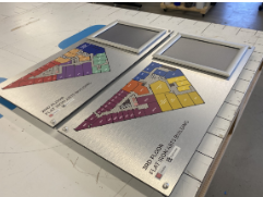 custom-wayfinding-signs-in-chicago