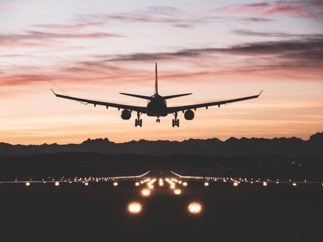 volaris-airlines-ewr-terminal-1-833-641-1988