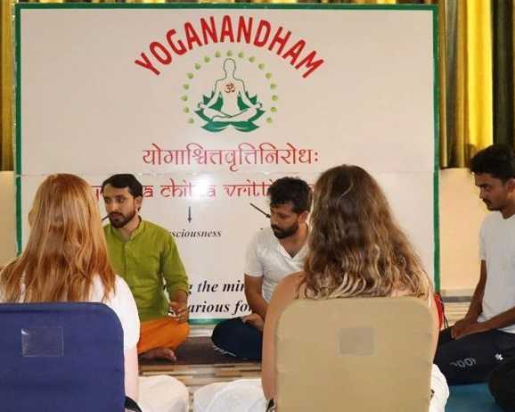 ayurveda-and-yoga-training-course-in-india