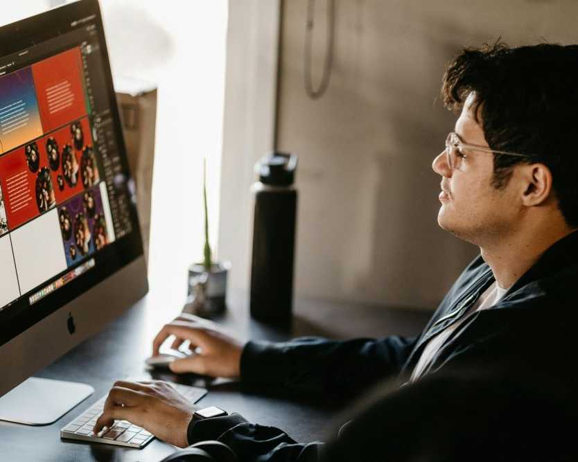 social-media-graphics-design-boost-your-brand