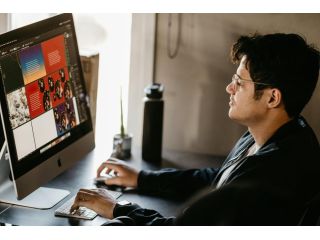 social-media-graphics-design-boost-your-brand-small-0
