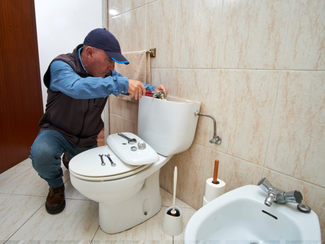 expert-toilet-replacement-edmonton-for-modern-bathrooms